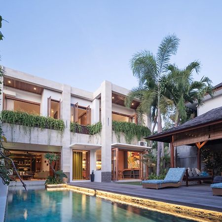 Villa Artisane Seminyak Buitenkant foto