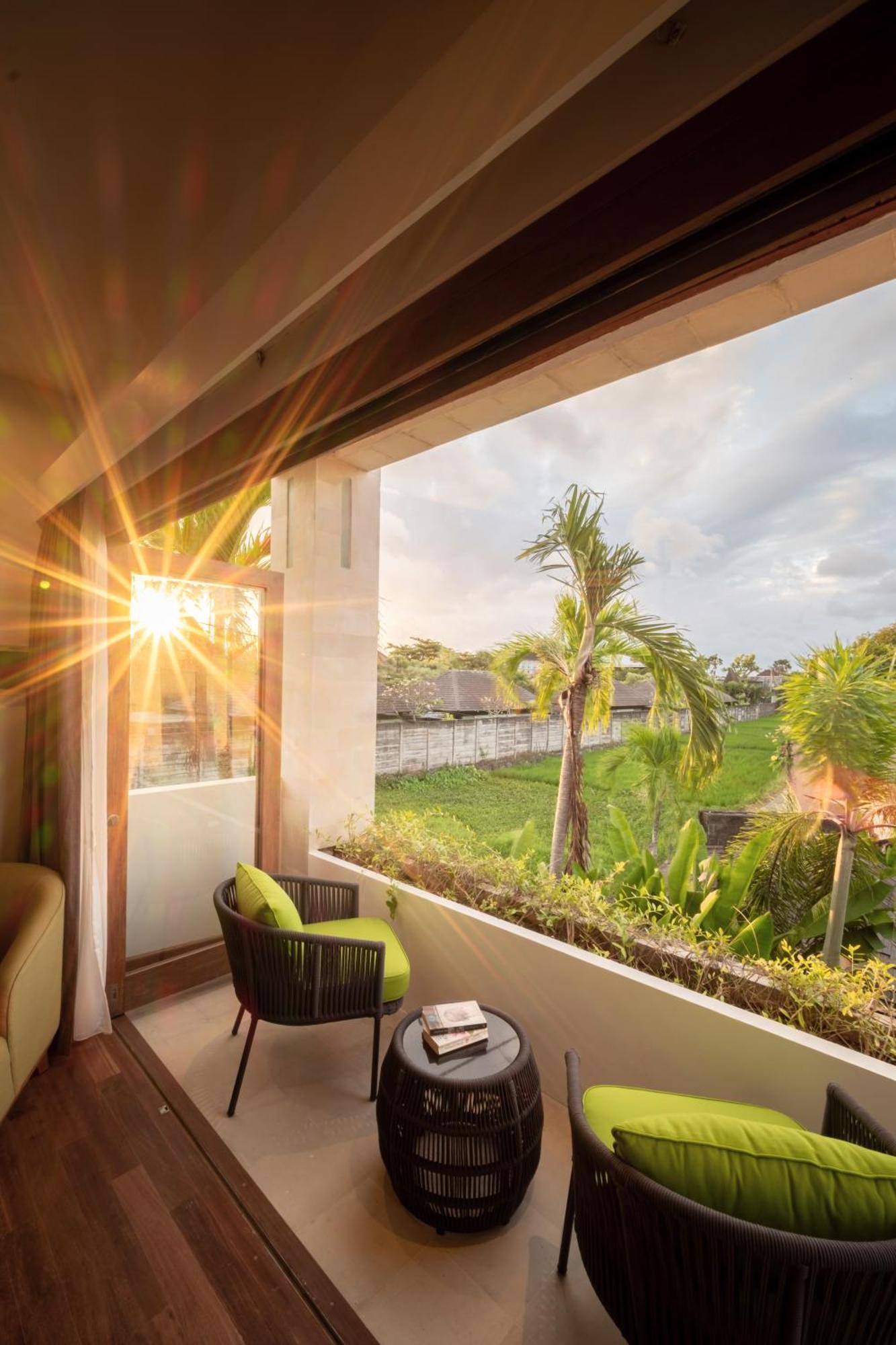 Villa Artisane Seminyak Buitenkant foto
