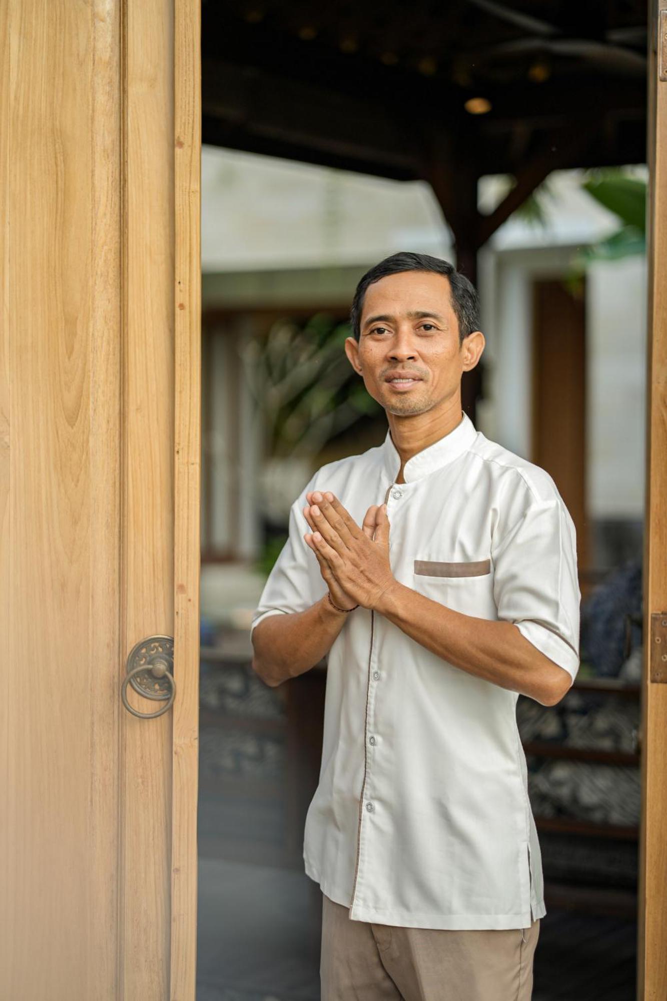 Villa Artisane Seminyak Buitenkant foto